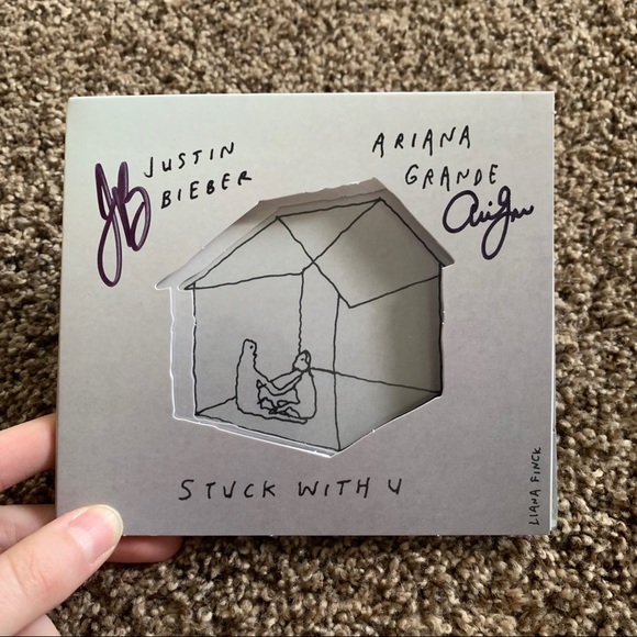 NEW Ariana Grande Signed Stuck With U CD - Picture 3 of 10
